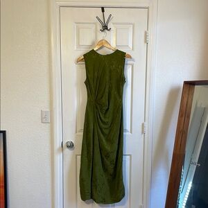 Zara Green Sheath Dress Crew Neck Sleeveless